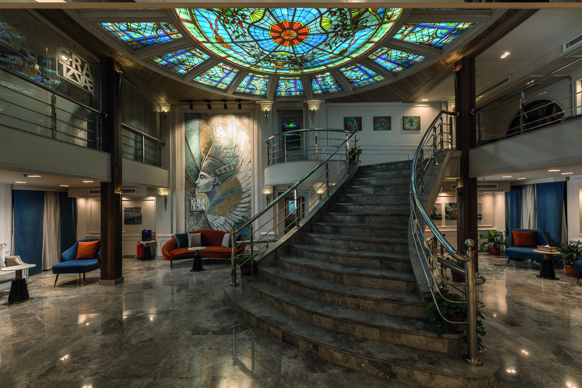 royal-beau-revage-cruise-image-2